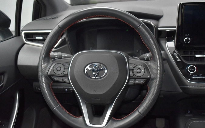 Toyota Corolla cena 139900 przebieg: 32600, rok produkcji 2022 z Olszyna małe 301
